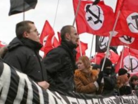 Дмитрий Исусов (в центре). 2005 год Дмитрий Исусов (в центре). 2005 год